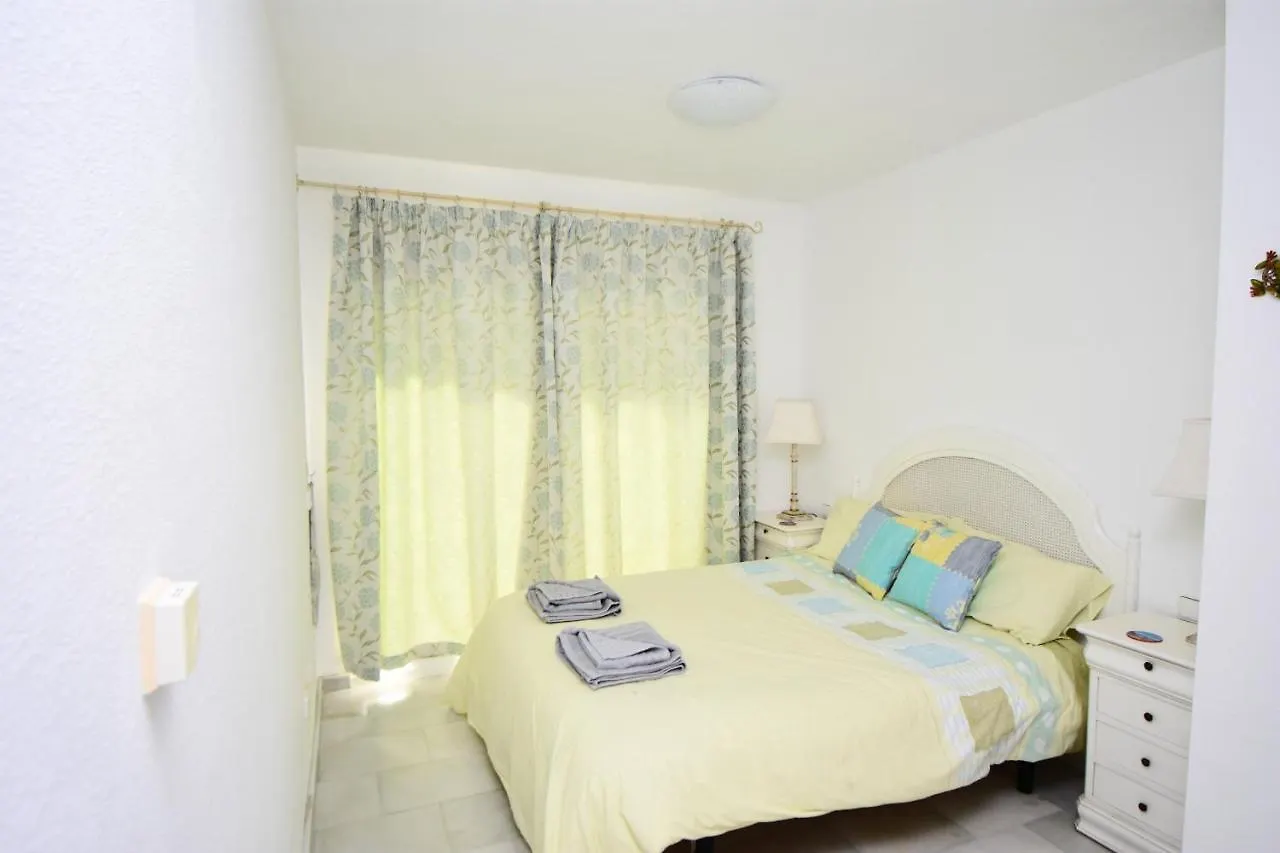 Apartment Seaviews Balcones De Chaparral 3 Bed Apt El Faro Spain